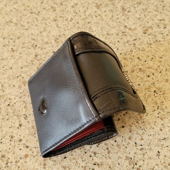 Brighton Smooth Embossed Leather Silver Hearts Mini Trifold Red Lined Wallet - Picture 9 of 16